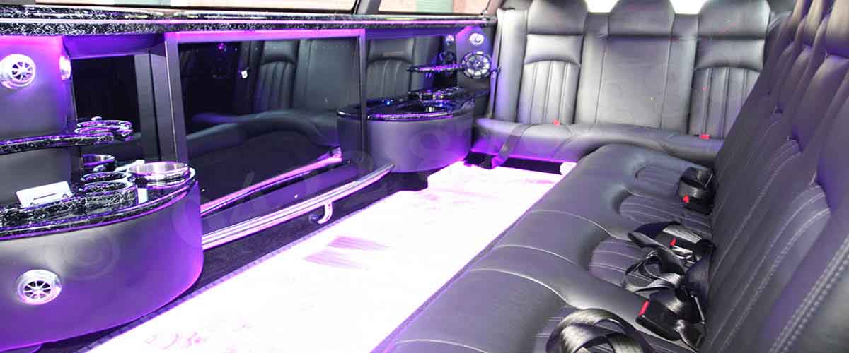 Chrysler limos for school formal Car Hire
