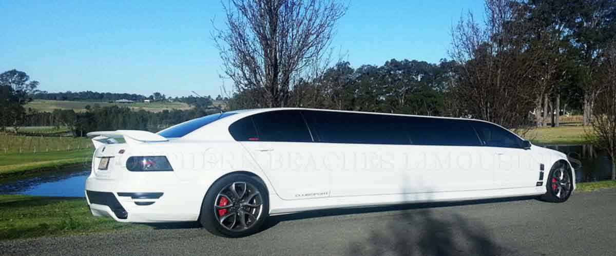 HSV Limousines for hire Newcaslte